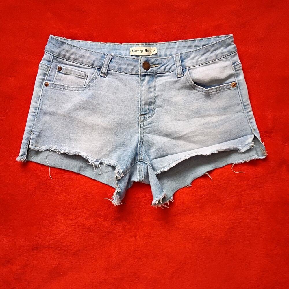 Caterpillar CAT Light Wash Denim Cut-Off Booty Shorts Daisy Dukes Women Sz S 90s